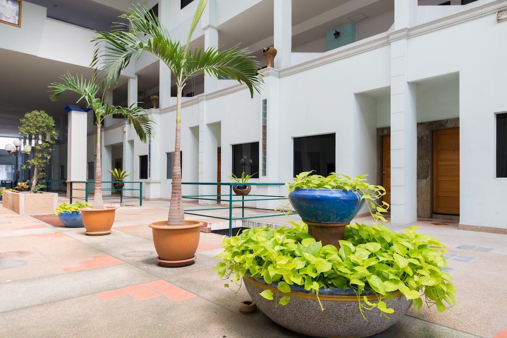 Anda Bangkok Hotel Bagian luar foto